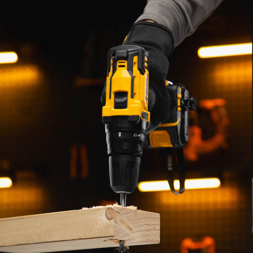 Дрель-шуруповерт аккумуляторная CDL-12-02BM, Li-Ion, 12 В, 2 акк. Denzel по ценам производителя в Москве с доставкой по всей России