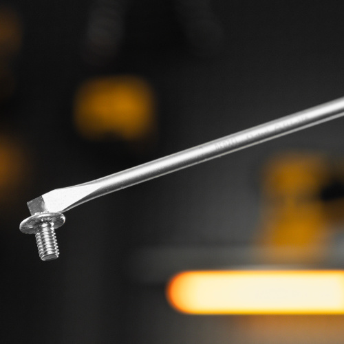 Отвертка, SL5x150 мм, S2, 3к рукоятка Denzel по ценам производителя в Москве с доставкой по всей России