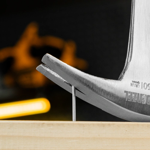 Молоток-гвоздодер 560 г, цельнометаллический, двухкомпонентная рукоятка Denzel по ценам производителя в Москве с доставкой по всей России