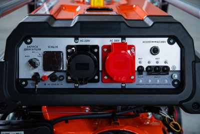 Генератор бензиновый 8,0 кВт 220В/380В с электростартером TOR KM11000HE купить в Москве с доставкой по всей России | ProtosMarket.ru