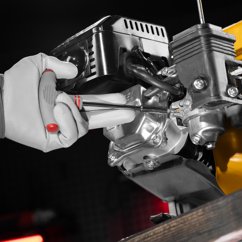 Отвертка с Т-образной эргономичной ручкой и набором бит, 11 шт, CrV Matrix по ценам производителя в Москве с доставкой по всей России