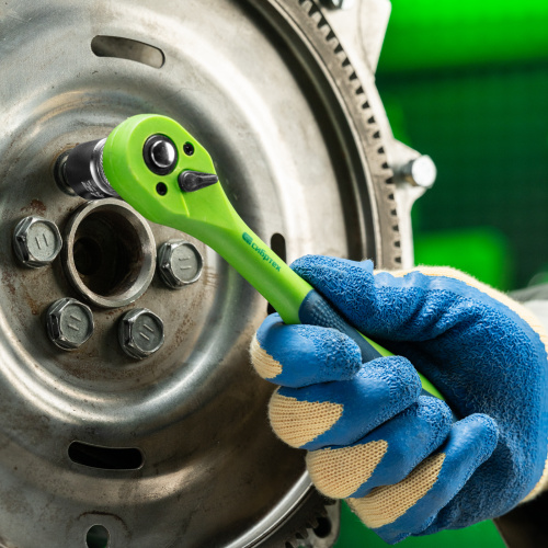 Ключ-трещотка 3/8", CrV, 72 зуба, с быстрым сбросом Сибртех по ценам производителя в Москве с доставкой по всей России