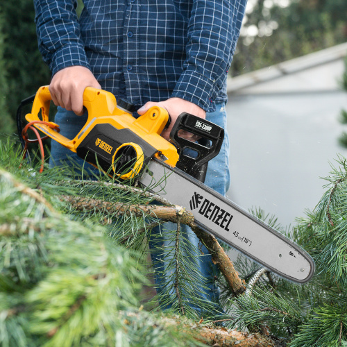 Пила цепная электрическая EDS-2200P, 2.2 кВт,поперечная, шина 45 см, шаг 3/8, паз 1.3 мм, 63 звена Denzel по ценам производителя в Москве с доставкой по всей России