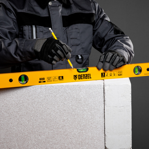 Уровень алюминиевый, 800 мм, фрезерованный, 3 глазка Denzel по ценам производителя в Москве с доставкой по всей России