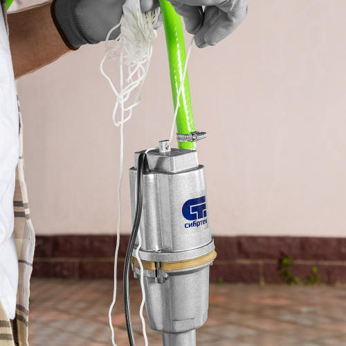 Вибрационный насос СВН300Н-10, нижний забор, 300 Вт, напор 75 м, 1200 л/ч, кабель 10 м Сибртех по ценам производителя в Москве с доставкой по всей России