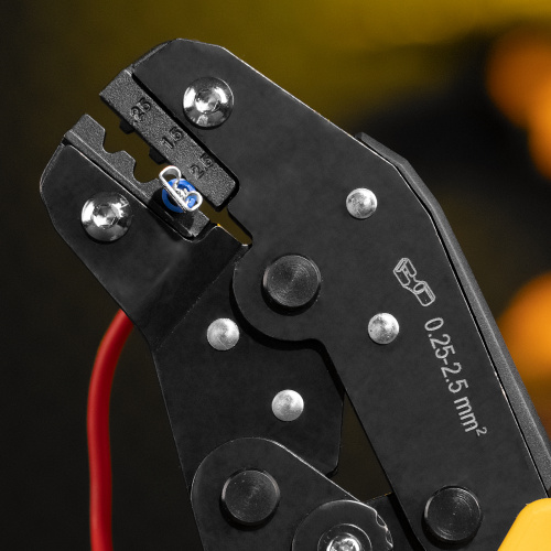 Клещи для обжима неизолированных наконечников НК и НВ, разъемов РП, 0,25 - 2,5 мм2 Denzel по ценам производителя в Москве с доставкой по всей России