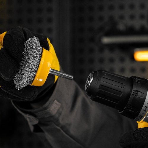 Щетка для дрели, 50 мм, Чашка, со шпилькой, нержавеющая витая проволока Denzel по ценам производителя в Москве с доставкой по всей России