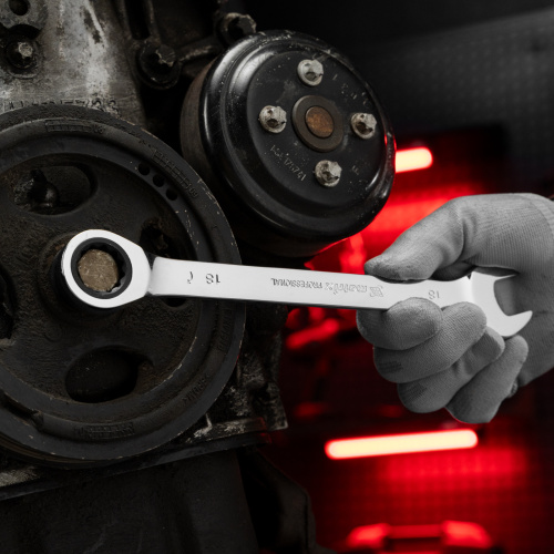 Ключ комбинированный трещоточный, 18 мм, CrV, зеркальный хром Matrix Professional по ценам производителя в Москве с доставкой по всей России