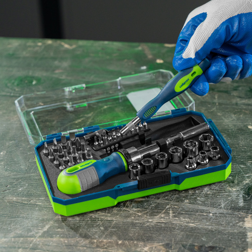 Отвертки реверсивные с набором бит и торцевыми головками, 41 шт, CrV Сибртех по ценам производителя в Москве с доставкой по всей России