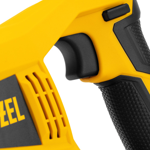 Пила сабельная аккумуляторная бесщет BRC-120-0,  18В Li-Ion Denzel по ценам производителя в Москве с доставкой по всей России