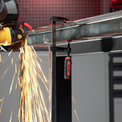 Струбцина F-образная, 300 х 50 х 370 мм Matrix по ценам производителя в Москве с доставкой по всей России