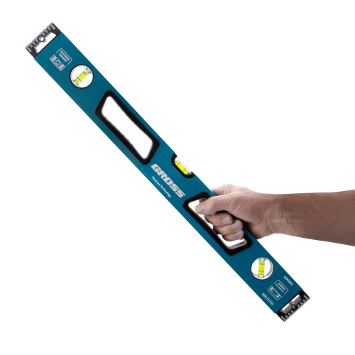 Уровень алюминиевый, 600 мм, усиленный с ударопрочными заглушками, рукоятки, 3 глазка Gross по ценам производителя в Москве с доставкой по всей России