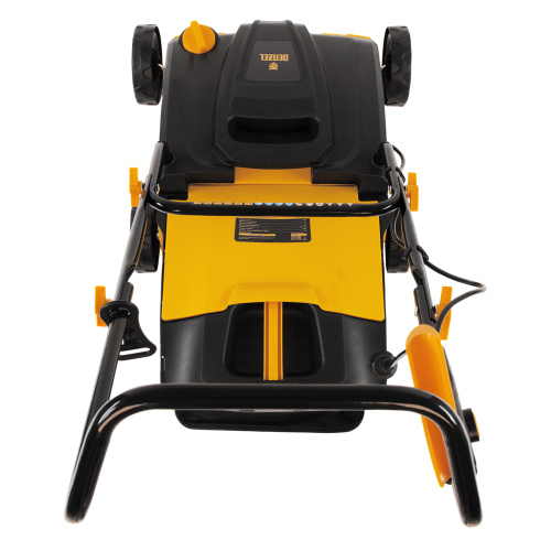 Скарификатор-аэратор  электрический SAE-1500, 1500 Вт, -11/+5 мм, 32 cм Denzel по ценам производителя в Москве с доставкой по всей России