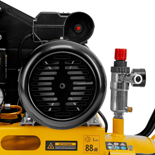 Компрессор воздушный рем. привод BCI 2100/50, 2,1 кВт, 50 литров, 400 л/мин Denzel по ценам производителя в Москве с доставкой по всей России