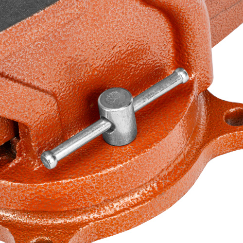 Тиски слесарные, 150 мм, поворотные, с наковальней Sparta по ценам производителя в Москве с доставкой по всей России