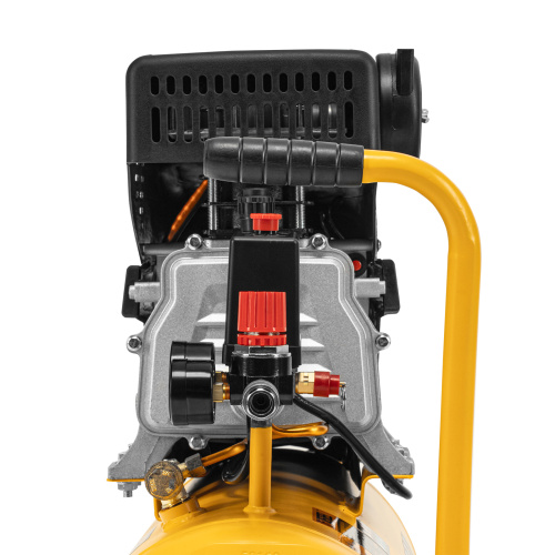 Компрессор воздушный DC1500/24, прямой привод, 1.5 кВт, 24 литра, 220 л/мин Denzel по ценам производителя в Москве с доставкой по всей России