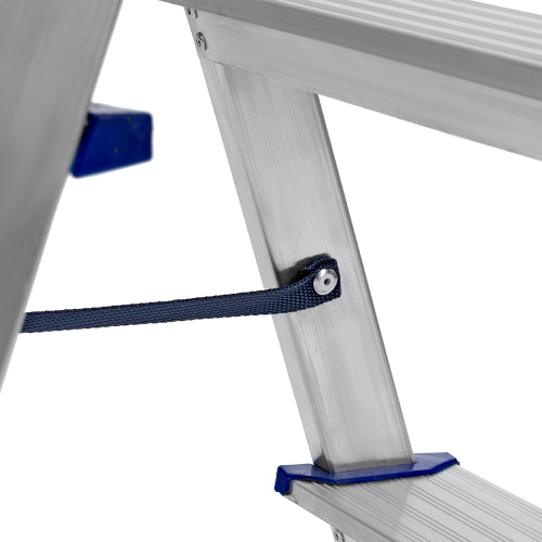 Стремянка двусторонняя 3 ступени, алюминиевая, Сибртех по ценам производителя в Москве с доставкой по всей России