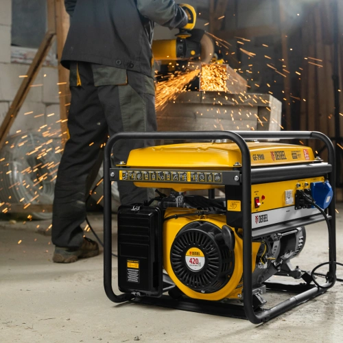 Генератор бензиновый GE 7900, 6.5 кВт, 220 В/50 Гц, 25 л, ручной пуск Denzel по ценам производителя в Москве с доставкой по всей России