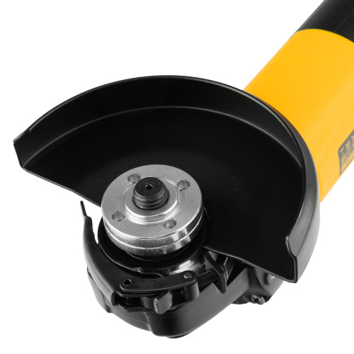 Машина шлифовальная угловая AG125-1100, 1100 Вт, 125 мм, 3000-11000 об/мин Denzel по ценам производителя в Москве с доставкой по всей России