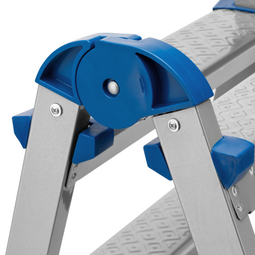 Стремянка двухсторонняя 3 ступени, сталь профиль, стальные ступени, Сибртех по ценам производителя в Москве с доставкой по всей России