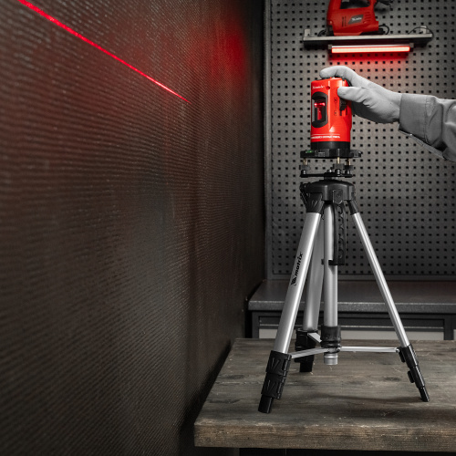 Лазерный уровень самовыравнивающийся, 150 мм, штатив 1150 мм, набор в пластиковом кейсе Matrix по ценам производителя в Москве с доставкой по всей России