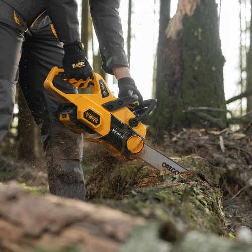 Пила цепная  аккумуляторная  бесщет., RCS 400-62, 400 мм, Li-ion, 62В Denzel по ценам производителя в Москве с доставкой по всей России