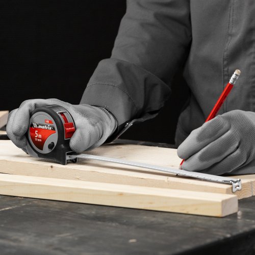 Рулетка Continuous fixation,5 м х 19 мм,двухкомпонентный корпус,плавная фиксация Matrix по ценам производителя в Москве с доставкой по всей России