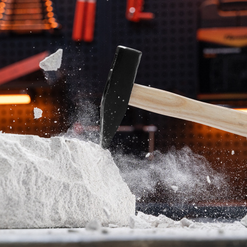 Молоток слесарный, 600 г, квадратный боек, деревянная рукоятка Sparta по ценам производителя в Москве с доставкой по всей России