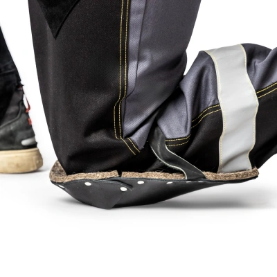 Наколенники сварщика (пара) по ценам производителя в Москве с доставкой по всей России