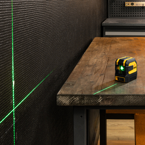 Лазерный уровень LX 03 Green, 30 м, 520 нм, резьба 1/4" Denzel по ценам производителя в Москве с доставкой по всей России