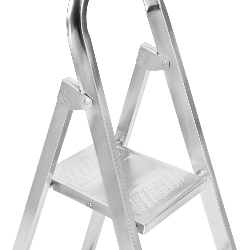 Стремянка, 3 ступени, стальная, оцинкованная Сибртех по ценам производителя в Москве с доставкой по всей России