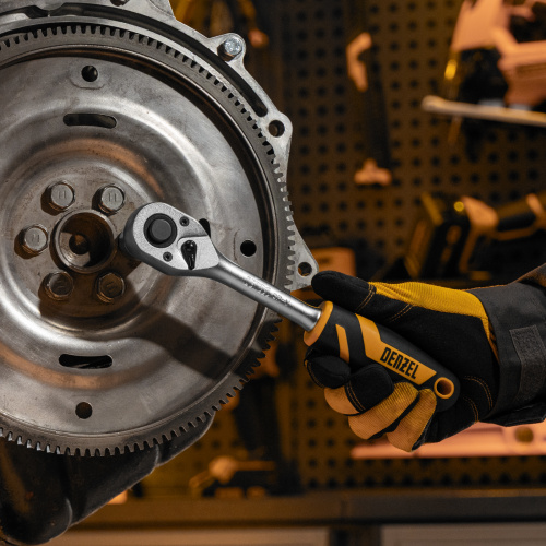 Ключ-трещотка 1/2", 90 зубьев, с быстрым сбросом, CrV Denzel по ценам производителя в Москве с доставкой по всей России