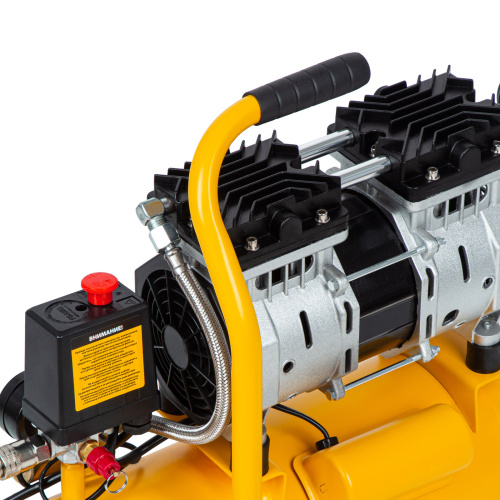 Компрессор DLS650/10 безмаслянный малошумный 650 Вт, 120 л/мин, ресивер 10 л Denzel по ценам производителя в Москве с доставкой по всей России