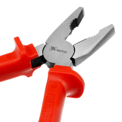 Плоскогубцы Econom, 160 мм, шлифованные, пластмассовые рукоятки Matrix по ценам производителя в Москве с доставкой по всей России