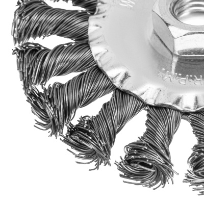 Щетка для УШМ 100 мм, М14, плоская, крученая проволока 0.5 мм Matrix по ценам производителя в Москве с доставкой по всей России