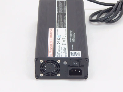 Зарядное устройство для тележек CBD20W-II 48/6A (Charger ERP35206000330) по ценам производителя в Москве с доставкой по всей России