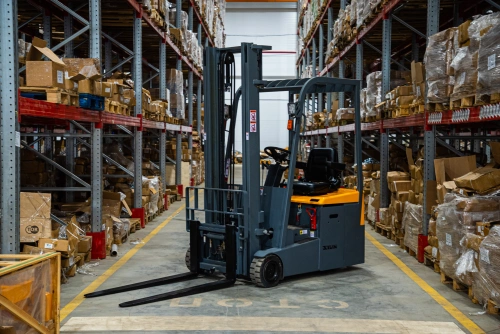 Погрузчик электрический трехопорный XILIN 1,5 т 3,5 м CPD15S-E сайдшифт купить в Москве с доставкой по всей России | ProtosMarket.ru