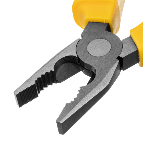 Набор диэлектрического инструмента, 4 предмета Matrix по ценам производителя в Москве с доставкой по всей России