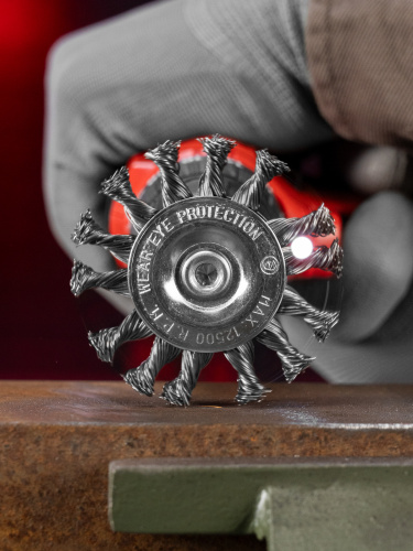 Щетка для дрели, 75 мм, плоская со шпилькой, крученая металлическая проволока Matrix по ценам производителя в Москве с доставкой по всей России