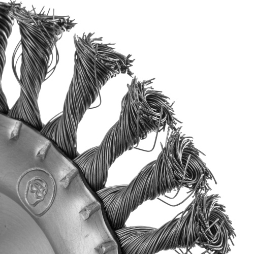 Щетка для УШМ 150 мм, М14, плоская, крученая проволока 0.35 мм Matrix по ценам производителя в Москве с доставкой по всей России