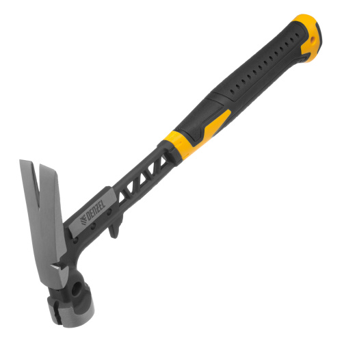 Молоток строительный 450 г, цельнокованый,боек с магнитом, двухкомп. обрезин. рук-ка Denzel по ценам производителя в Москве с доставкой по всей России