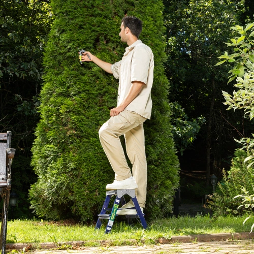 Стремянка двусторонняя 2 ступени, стальная, Сибртех по ценам производителя в Москве с доставкой по всей России