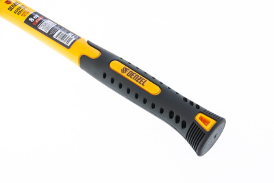 Киянка резиновая, 8 oz, черная резина, фибергласовая рукоятка Denzel по ценам производителя в Москве с доставкой по всей России