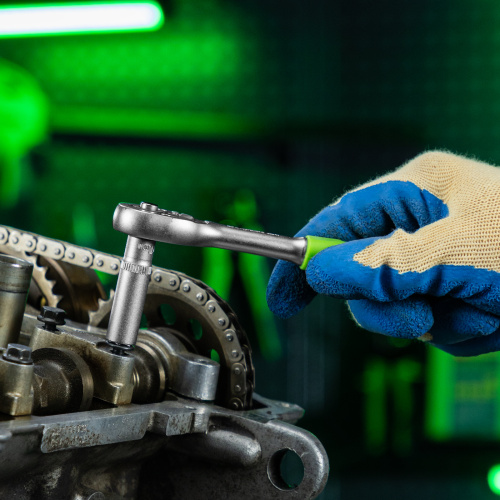 Ключ-трещотка 1/4", 45 зубьев, с быстрым сбросом, матовый хром Сибртех по ценам производителя в Москве с доставкой по всей России