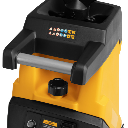 Измельчитель садовый электрический ECS-2500, 2500 Вт, 45 мм Denzel по ценам производителя в Москве с доставкой по всей России