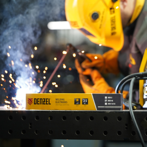 Электроды DER-46, диам. 3 мм, 2,5 кг., рутиловое покрытие Denzel по ценам производителя в Москве с доставкой по всей России