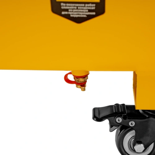 Компрессор безмасляный, малошумный DLS 1800/100,1800 Вт, 3x600, 100 л, 345 л/мин Denzel по ценам производителя в Москве с доставкой по всей России