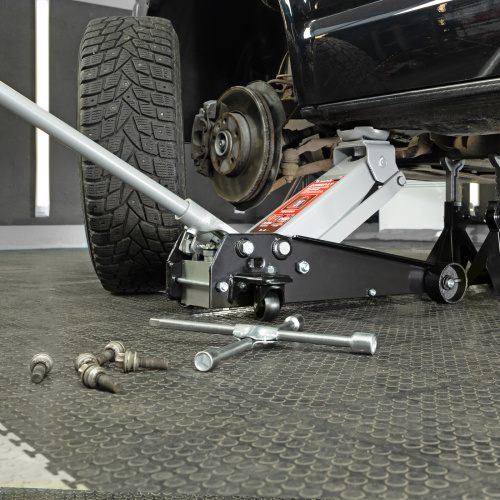 Домкрат гидравлический подкатной, 3 т, высота подъема 140-520 мм Matrix по ценам производителя в Москве с доставкой по всей России