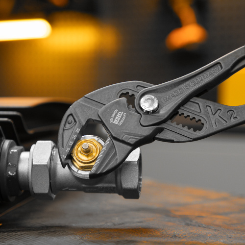 Клещи переставные, кнопочный механизм, обливные рукоятки, сантехнические, 250 мм Denzel по ценам производителя в Москве с доставкой по всей России