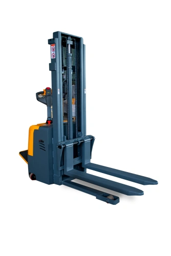 Штабелер самоходный 1,5 т 3,0 м XILIN CDD15K-EN 24/105 В/Ач с раздвижными вилами (с платформой) по ценам производителя в Москве с доставкой по всей России